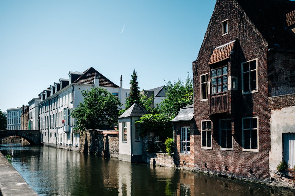 Row of buildings in Bruges